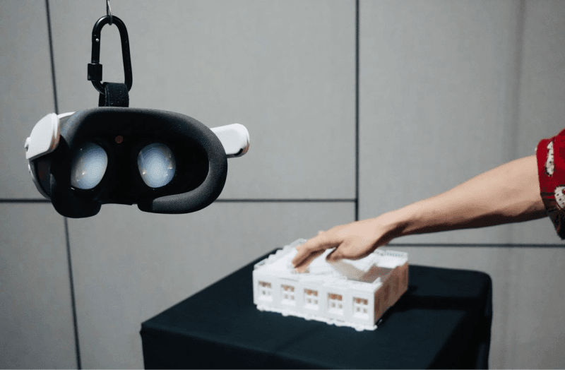 触れる不可能立体